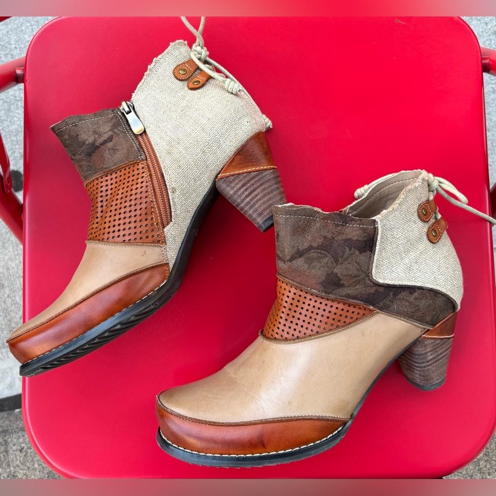 Elite by Corkys  Mixed Media Ankle Boots Women's Patchwork, Leather Boho Sz 10